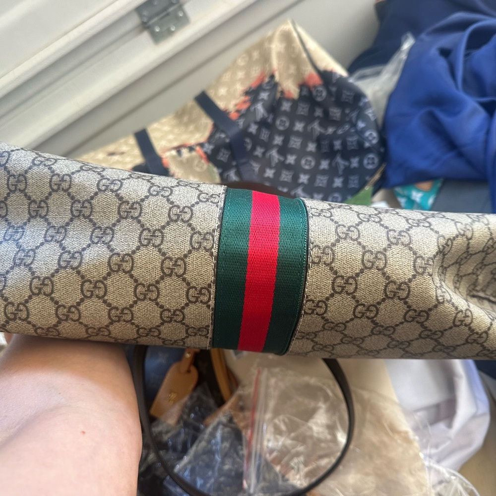 Gucci Beige and Brown Tote with Green and Red Stripe - Picture 6 of 7